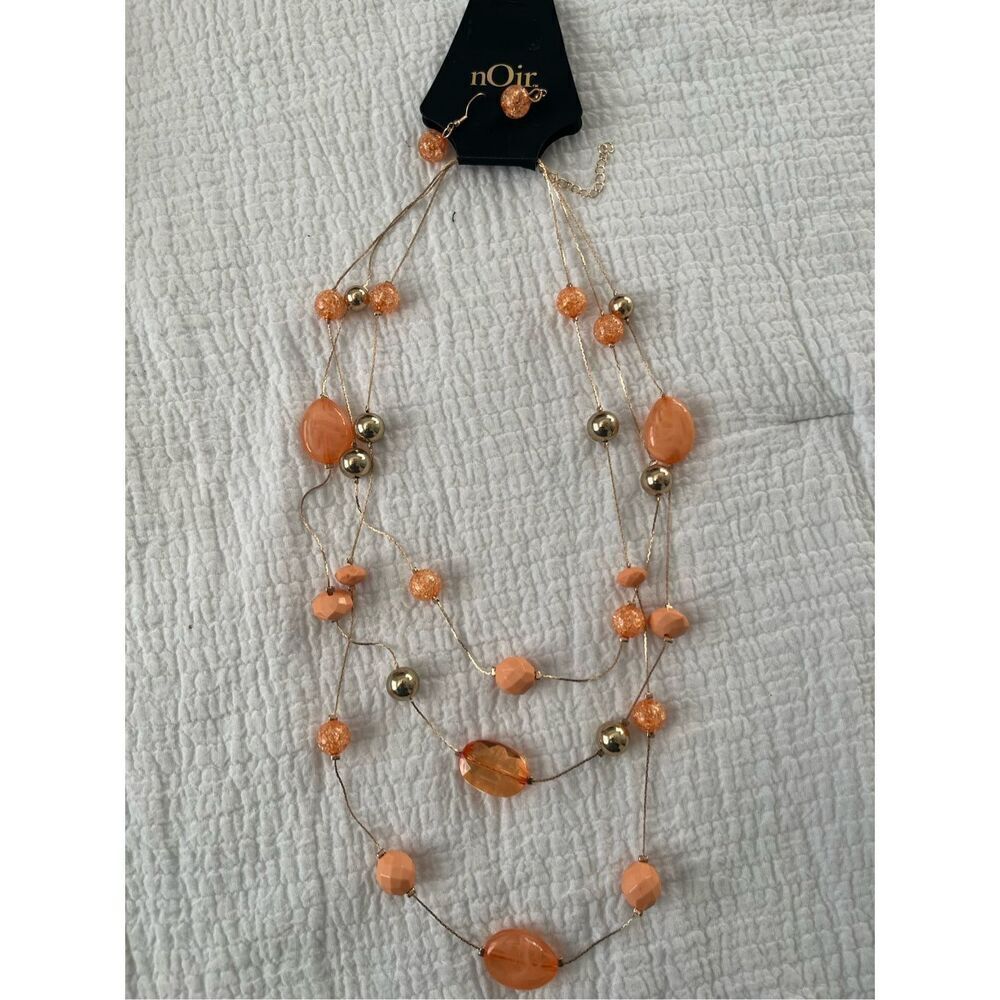 NWT Noir Two Piece Set with Peach and Gold Necklace and Earrings